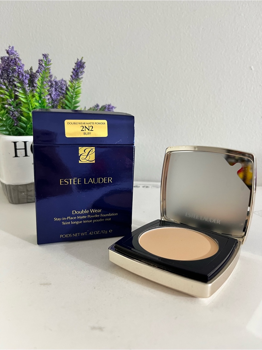 2N2 Buff, Estee Lauder Double Wear Matte Powder Foundation, 0.42 OZ / 12 g, New